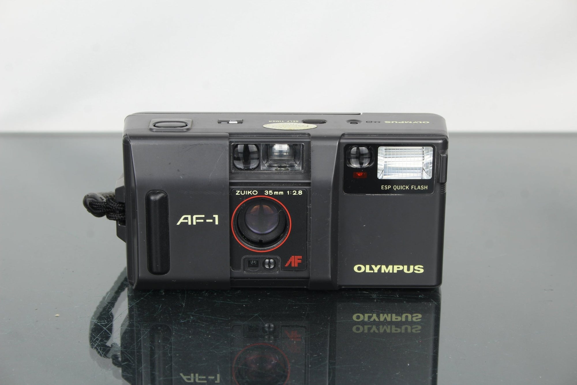 Olympus AF - 1 - Dutch|Thrift