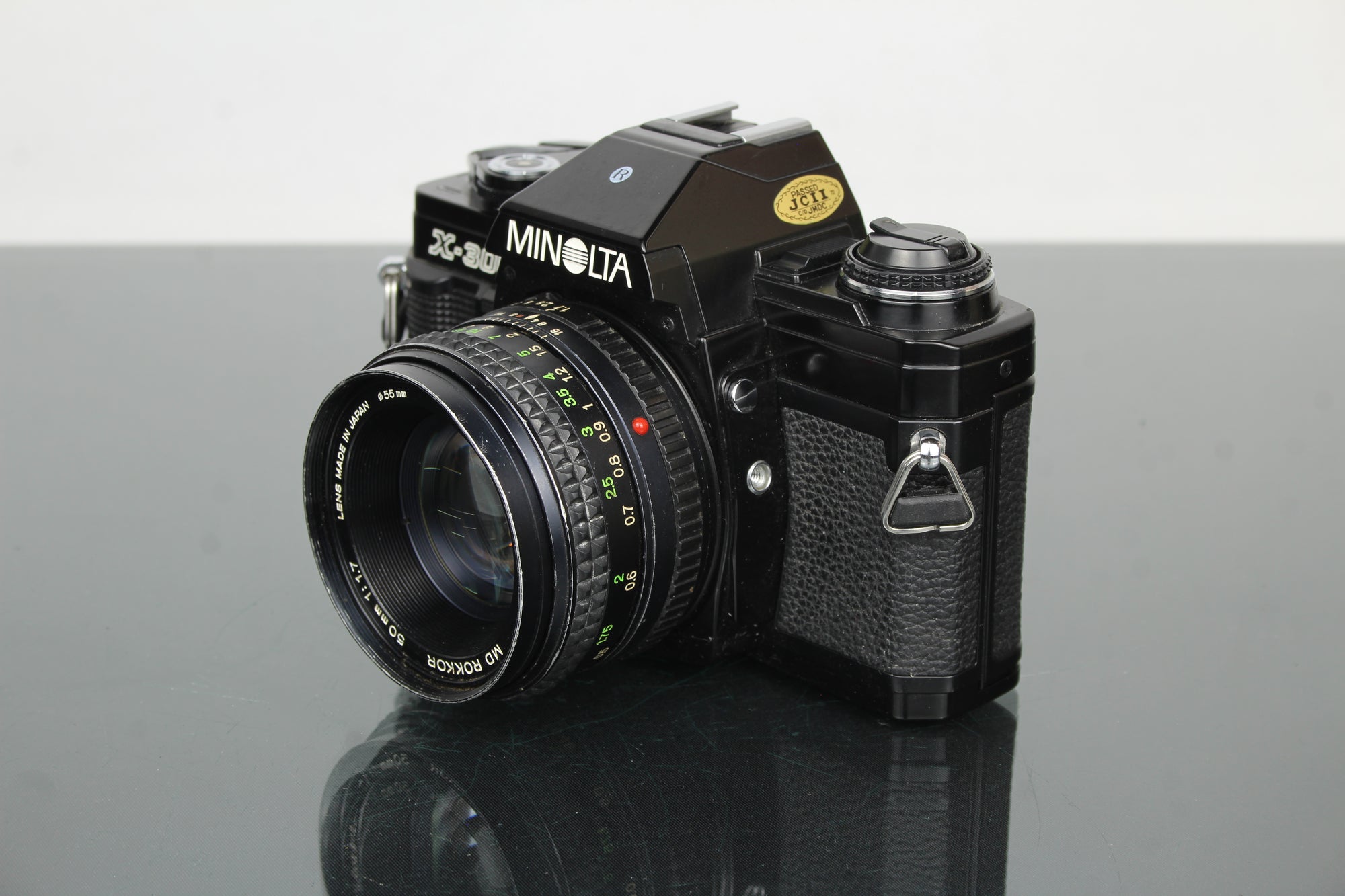 Minolta X-300 + MD Rokkor 50mm 1:1.7 55mm Objektiv