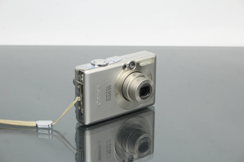 Canon Digital IXUS 55