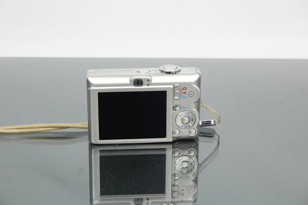 Canon Digital IXUS 55