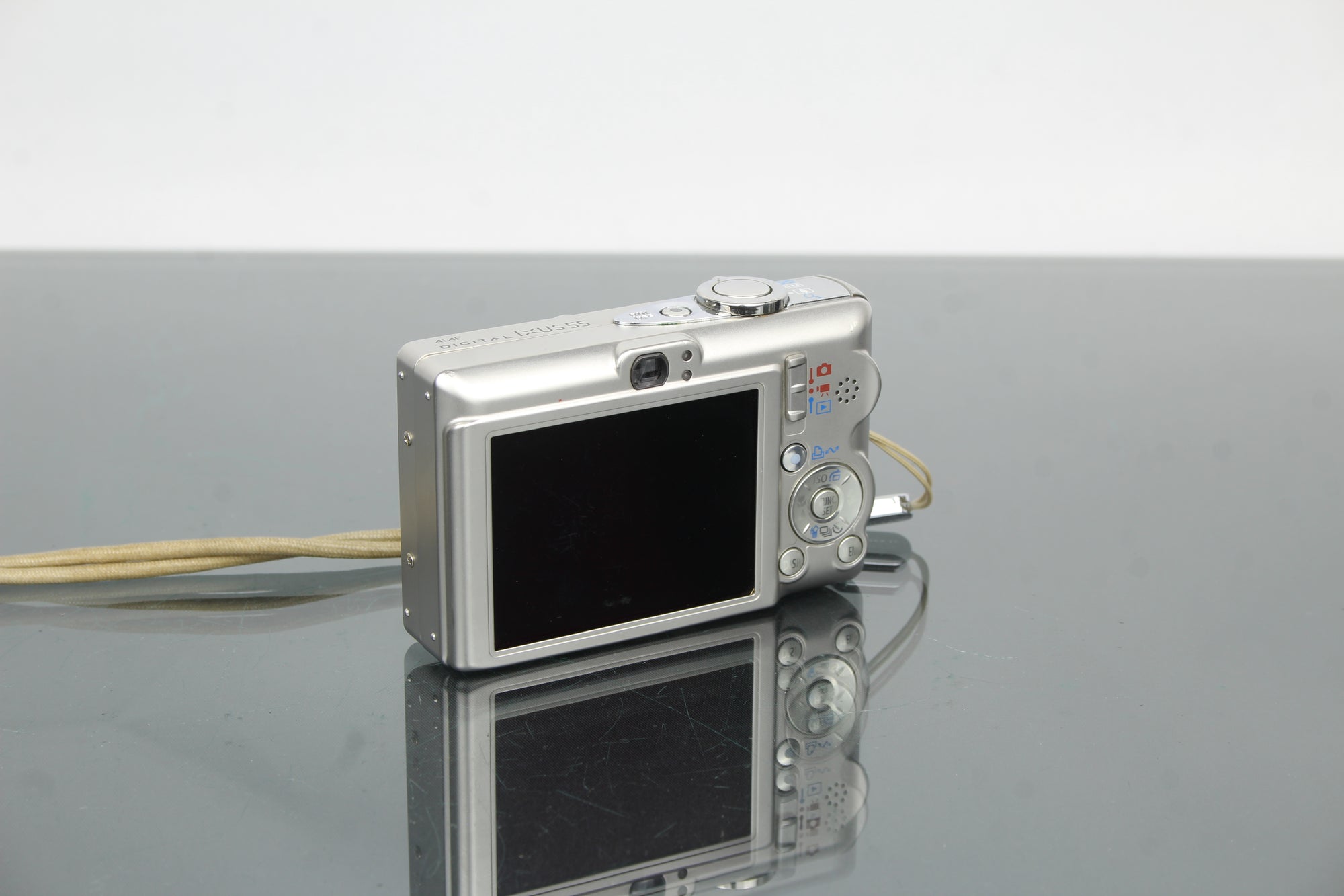 Canon Digital IXUS 55