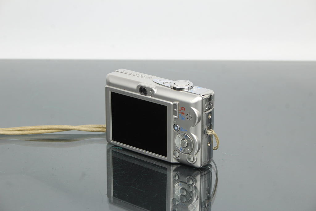 Canon Digital IXUS 55