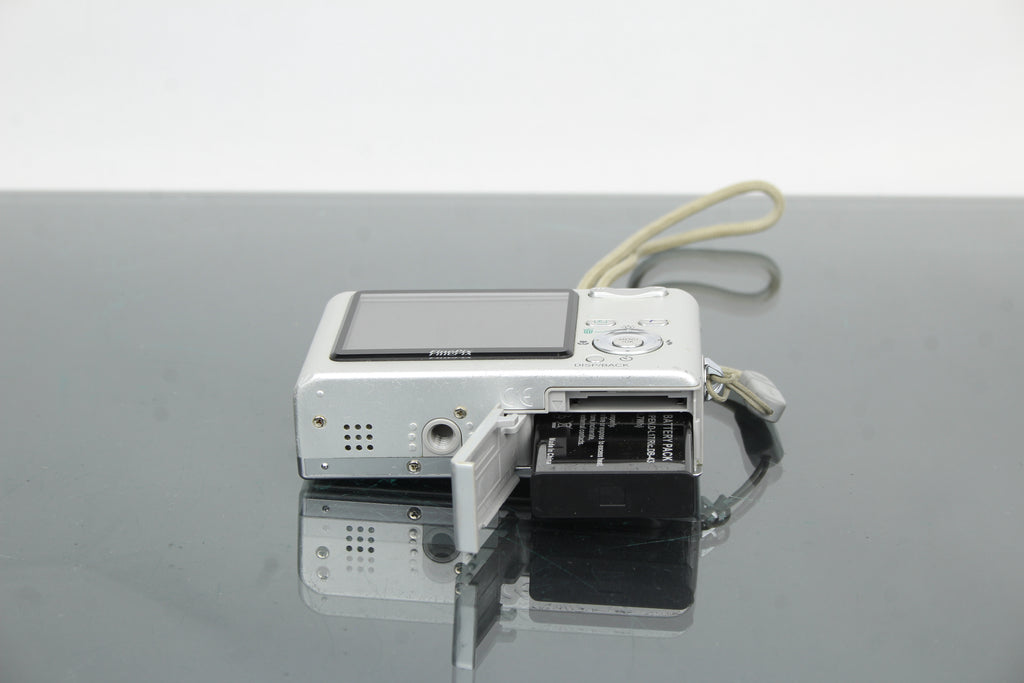 Fujifilm Finepix F10