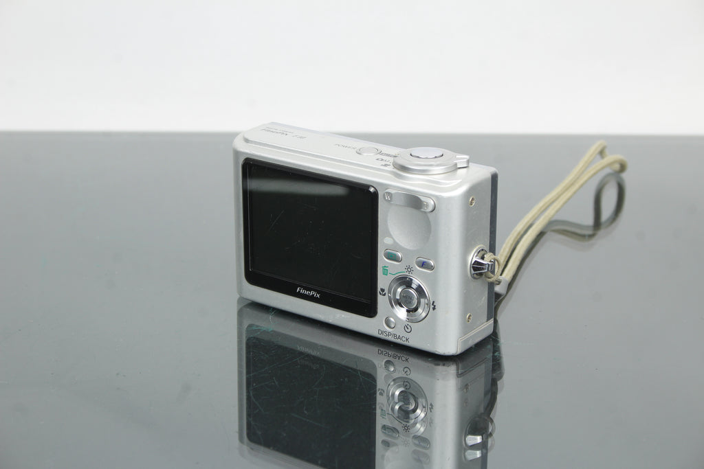 Fujifilm Finepix F10