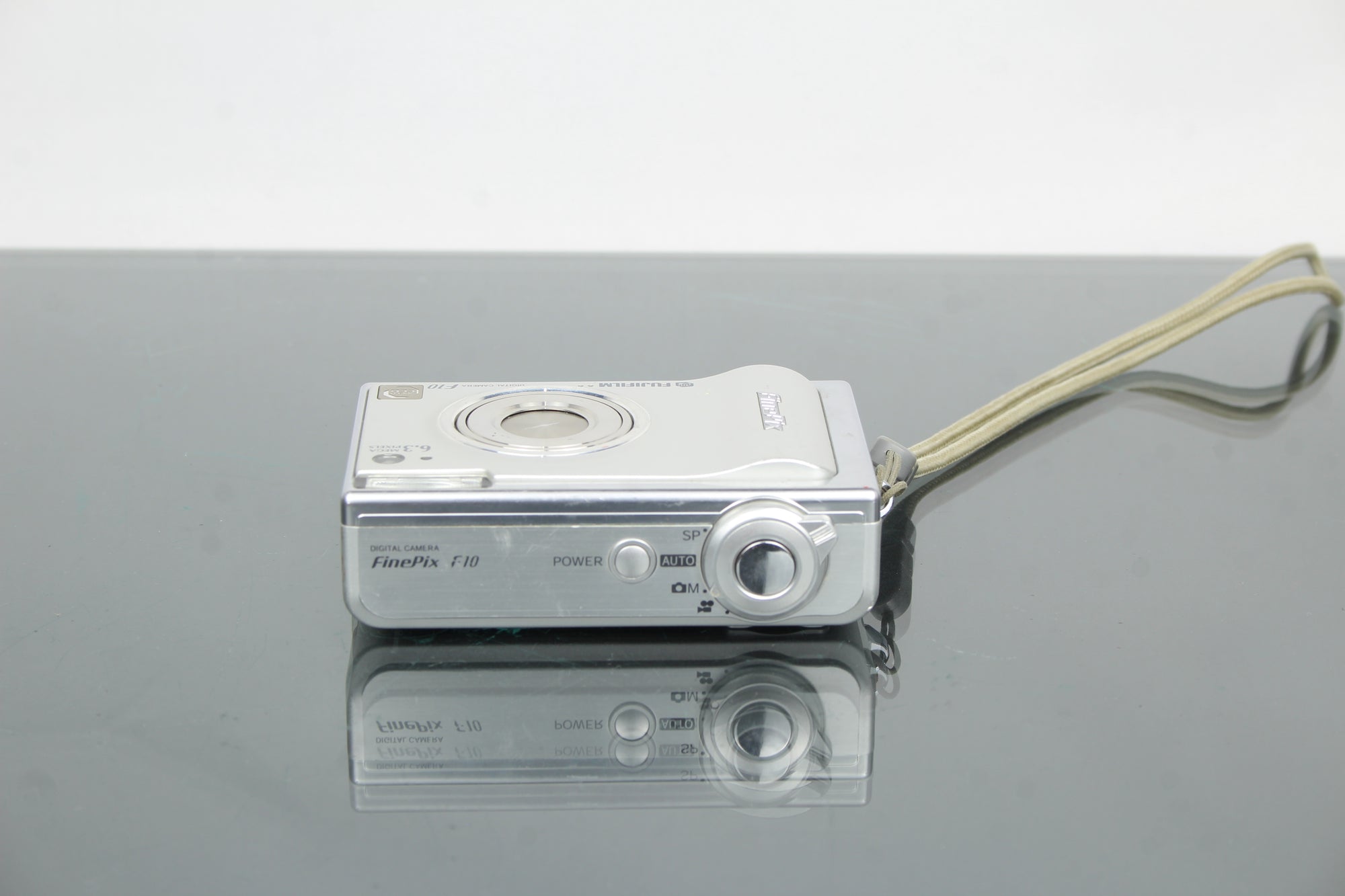 Fujifilm Finepix F10