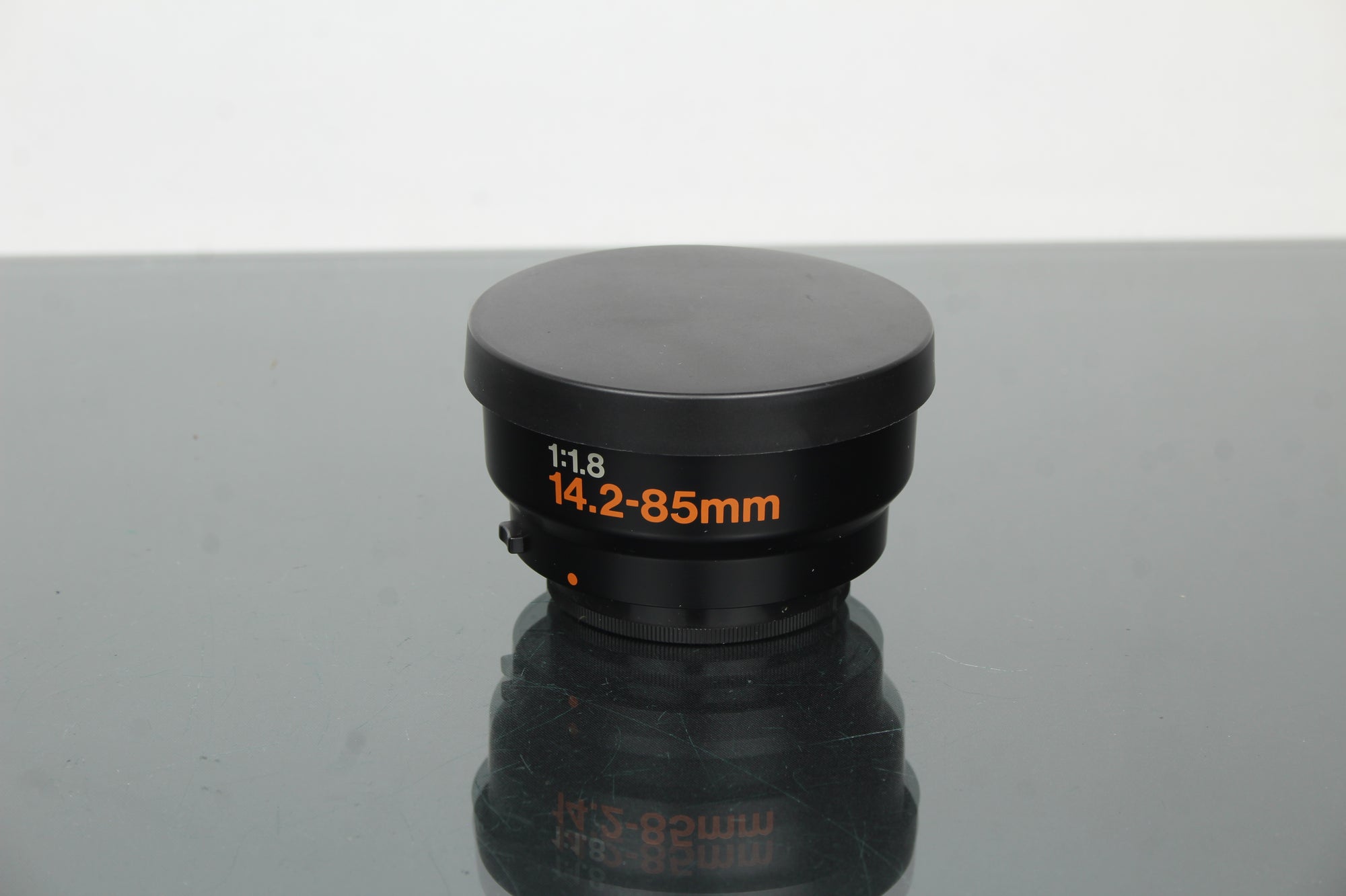 Af Telephoto-Zoomobjektiv 1:1.8 14.2-85mm