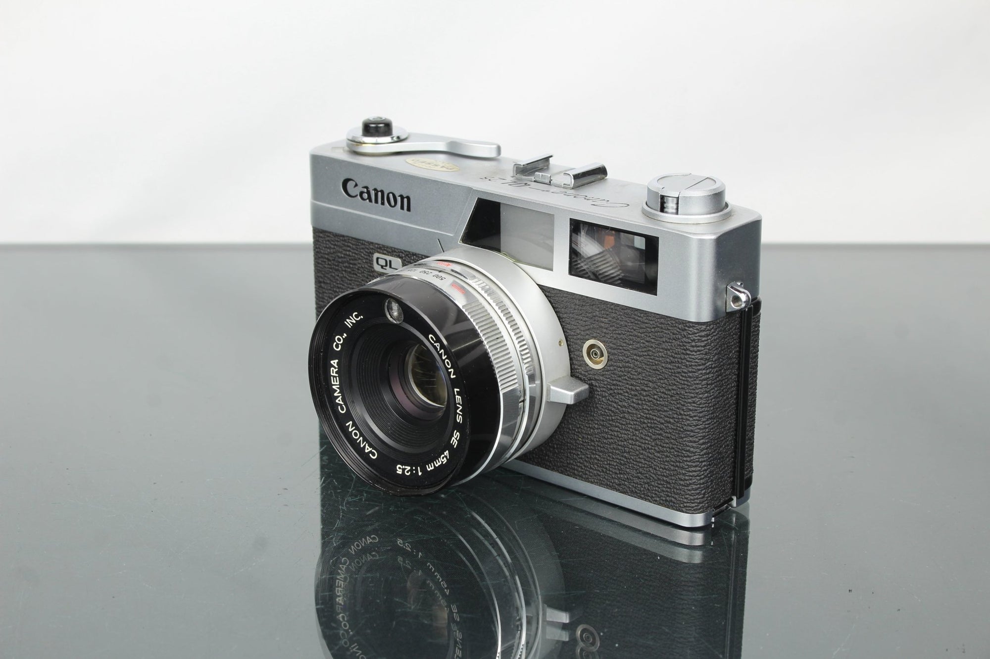 Canon Canonet QL 25 - Dutch|Thrift