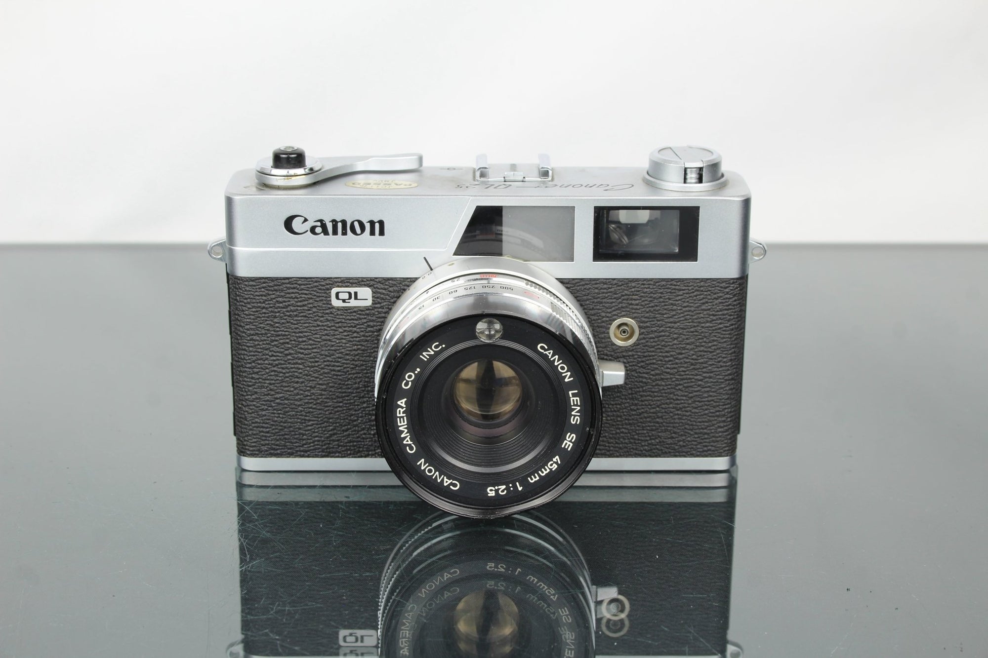 Canon Canonet QL 25 - Dutch|Thrift