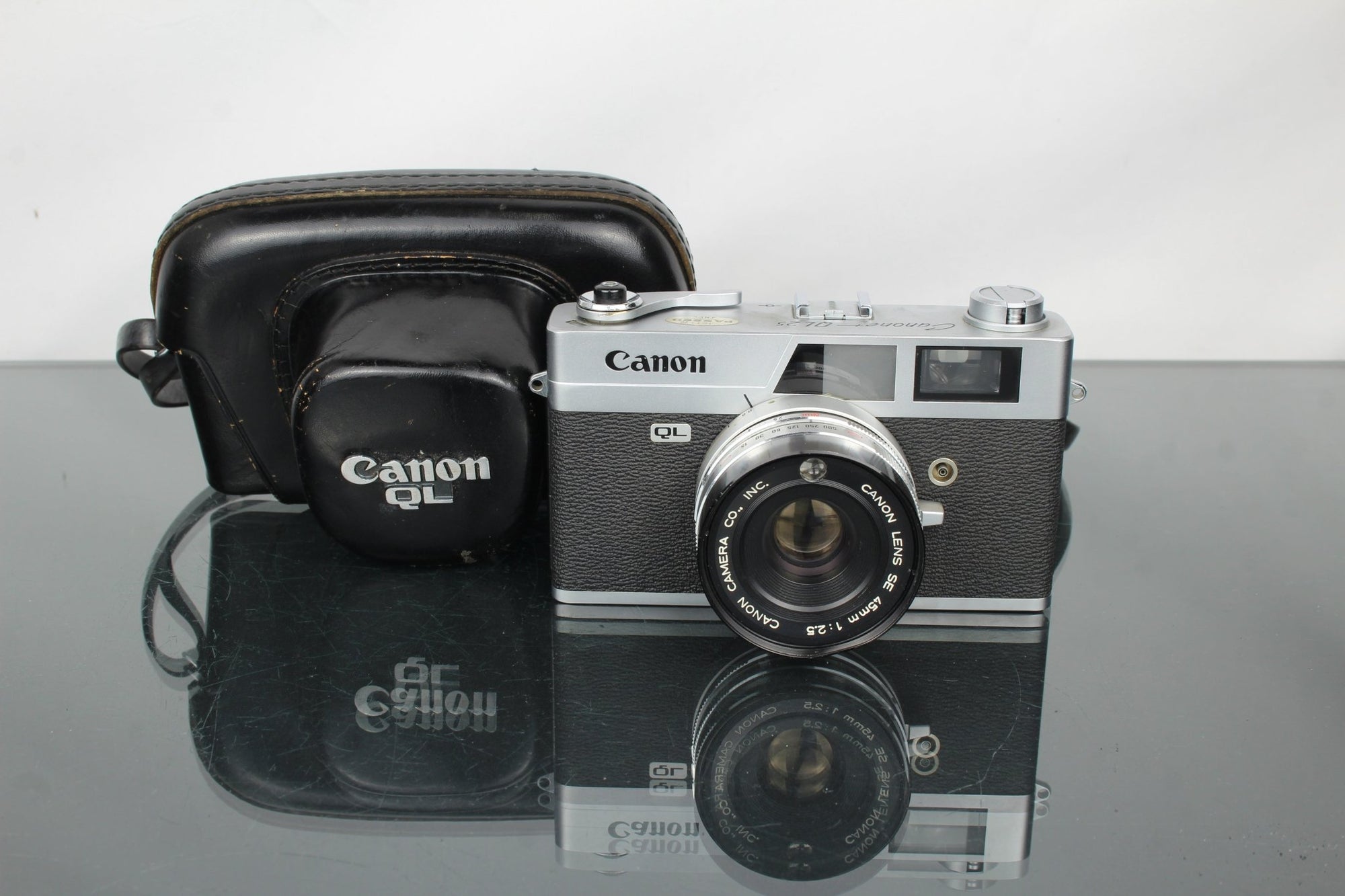 Canon Canonet QL 25 - Dutch|Thrift