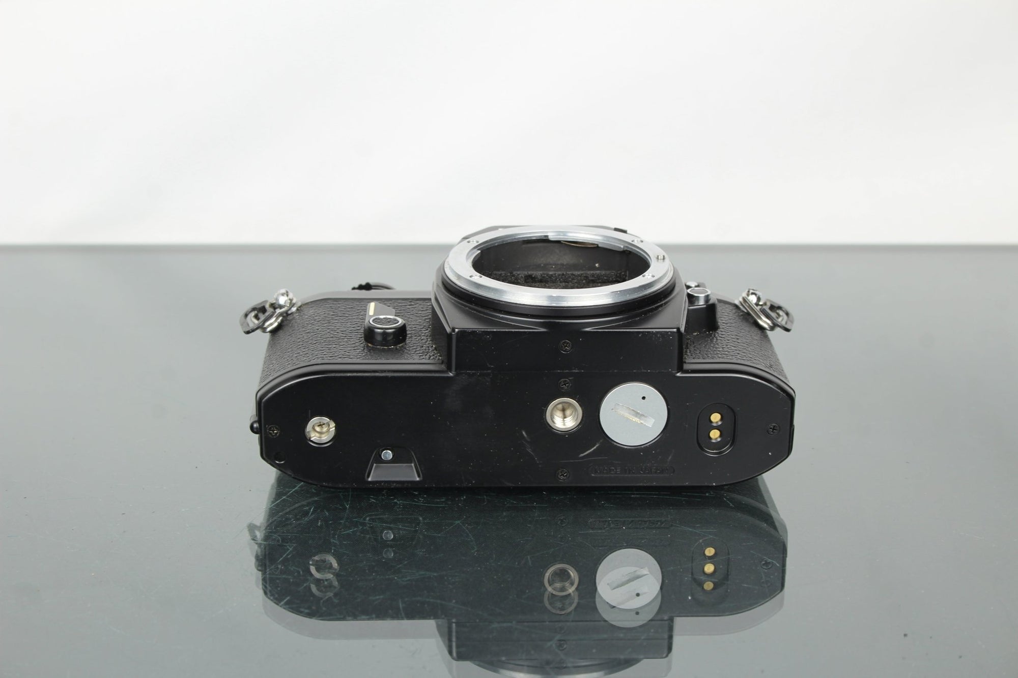 Nikon EM - Dutch|Thrift