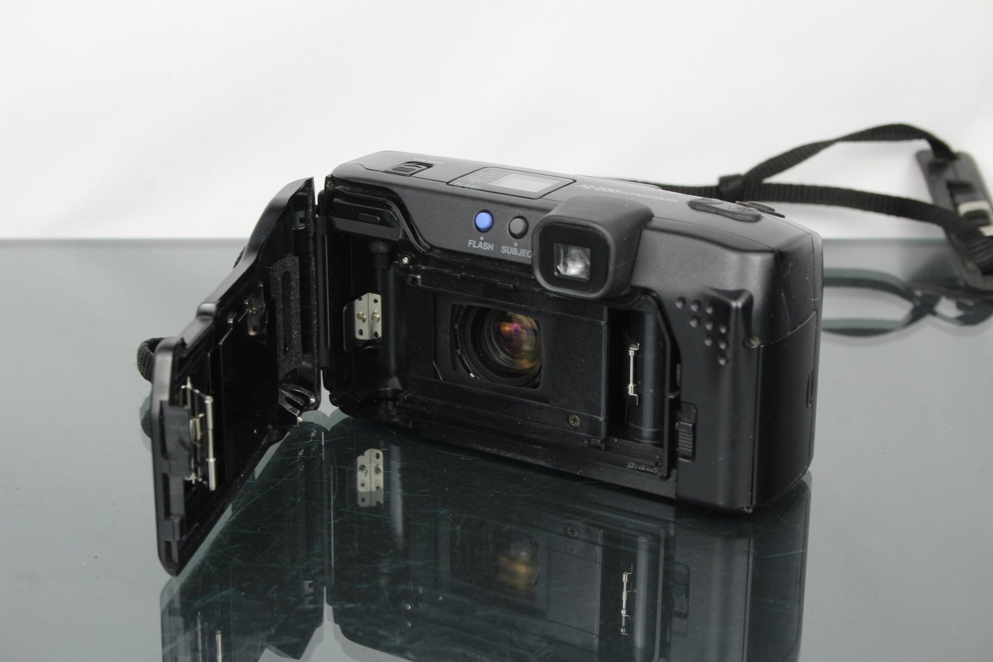 Olympus AZ - 200 superzoom - Dutch|Thrift