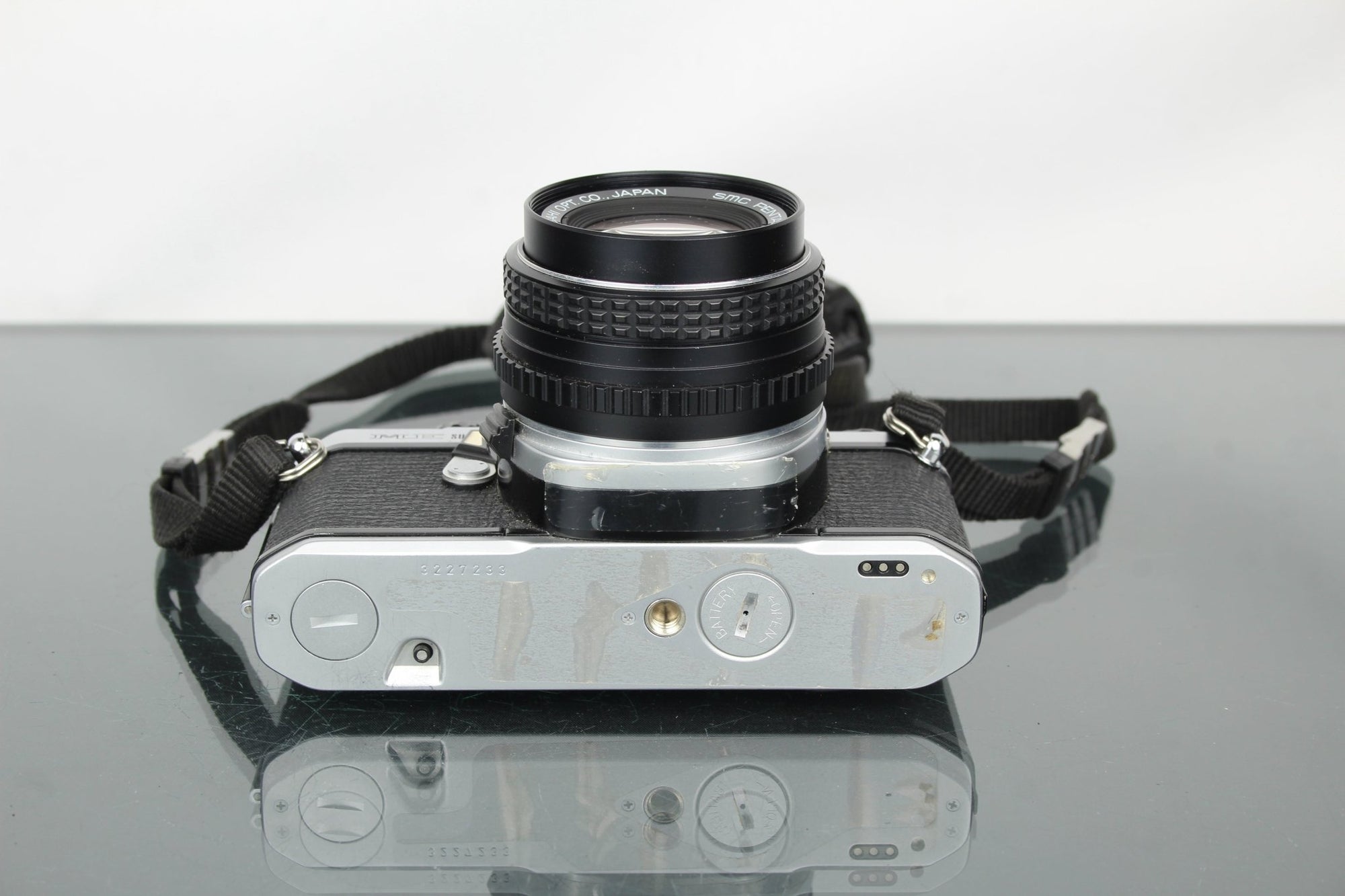 Pentax ME Super + 50mm 1.7 Pentax lens - Dutch|Thrift