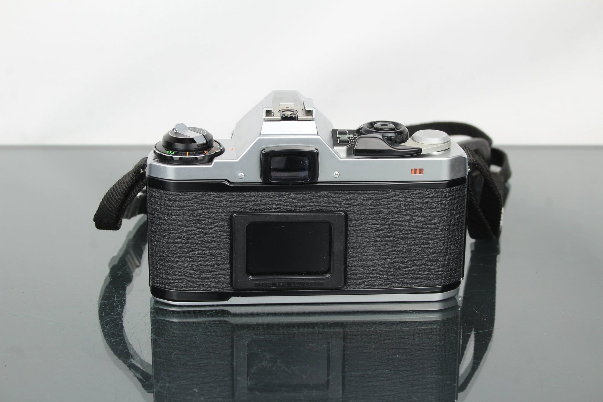 Pentax ME Super + 50mm 1.7 Pentax lens - Dutch|Thrift