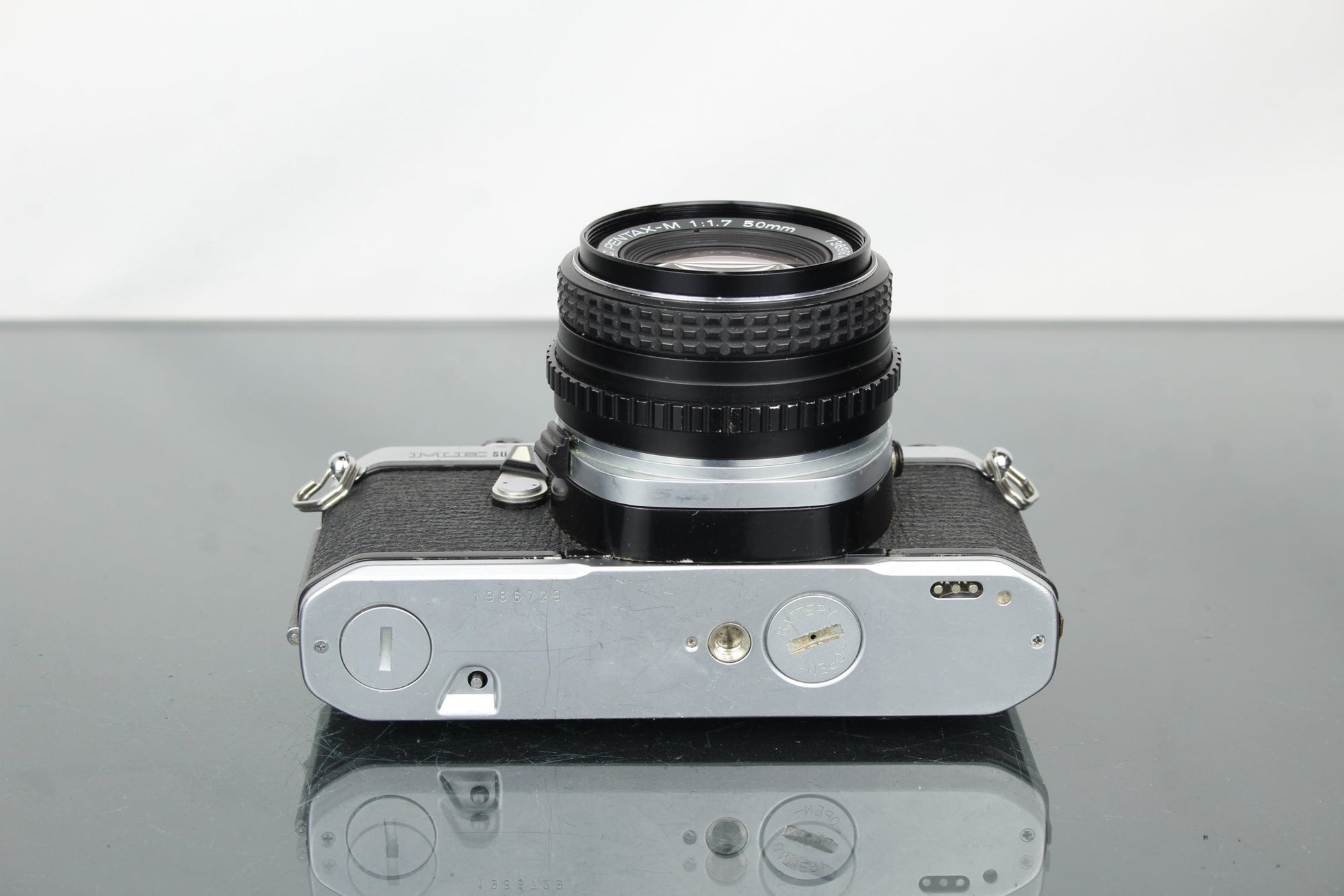 Pentax ME Super + Pentax - M 1:1.7 50mm - Dutch|Thrift