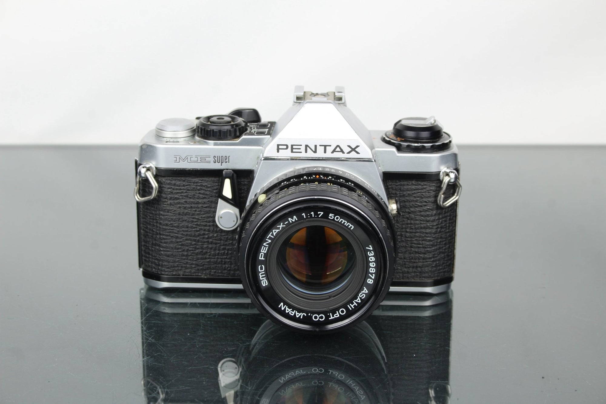 Pentax ME Super + Pentax - M 1:1.7 50mm - Dutch|Thrift