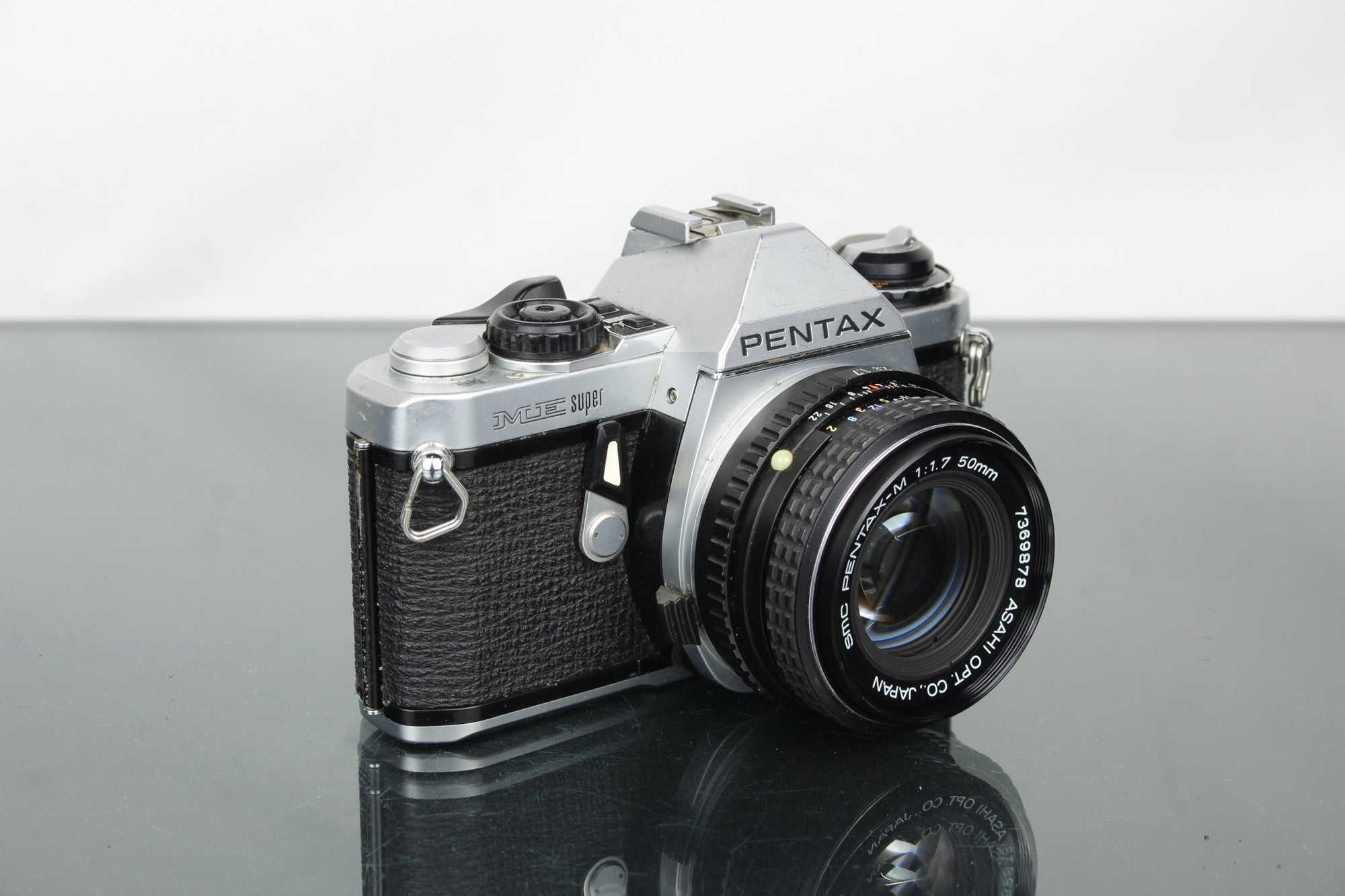 Pentax ME Super + Pentax - M 1:1.7 50mm - Dutch|Thrift