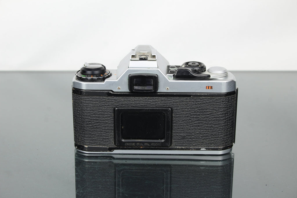 Pentax ME Super + Pentax - M 1:1.7 50mm - Dutch|Thrift