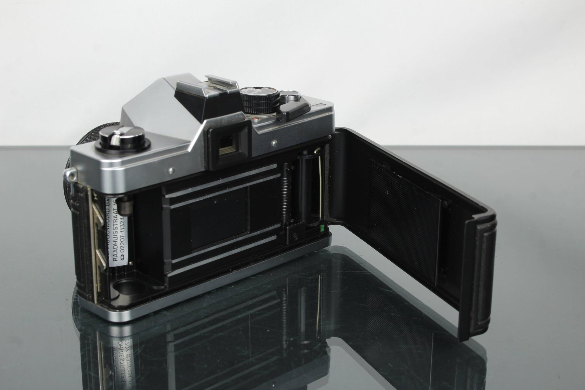 Praktica MTL 5 + Pentacon 1.8/50 lens - Dutch|Thrift